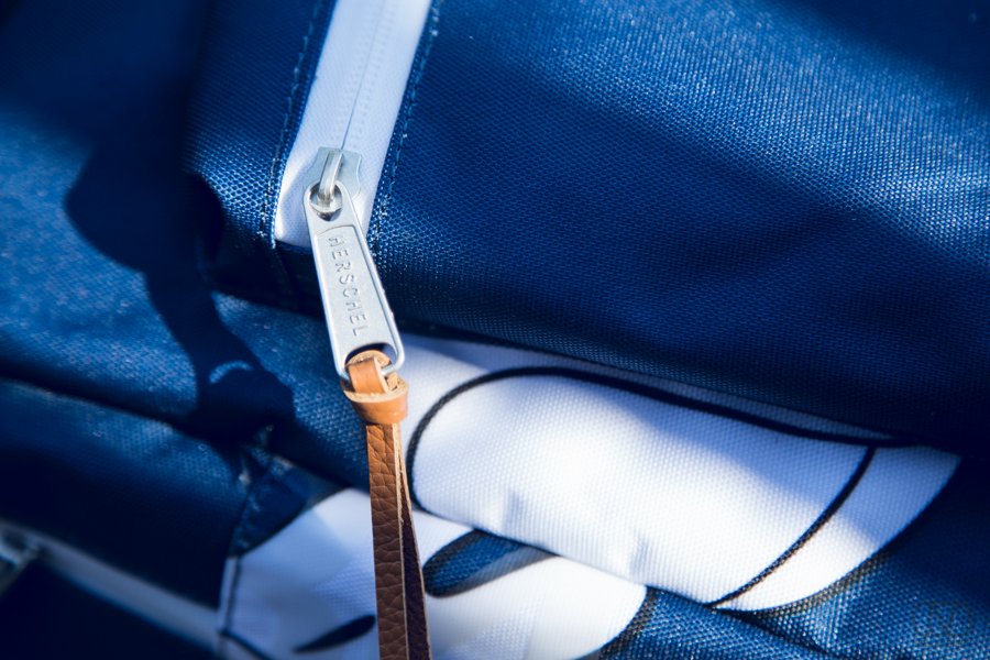 Herschel Supply Classic Backpack - Mickey Mouse (navy) - Limited Edition thumbnail 11