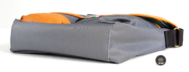 Bianchi - LBTC-03 : A4 Messenger Black (สีดำ/ ขอบหนังสีน้ำตาล) thumbnail 15